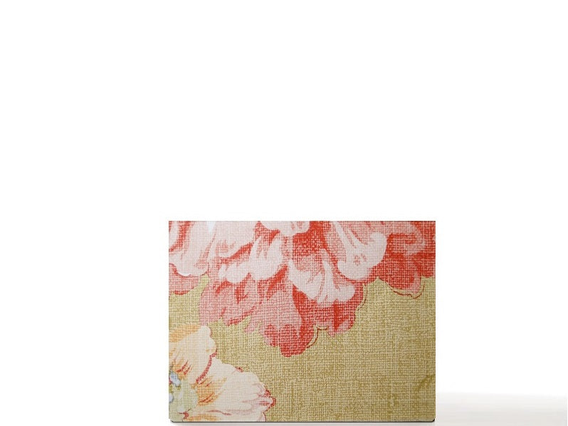 Travel makeup palette for organized makeup collection, gifs for her. Wild flower