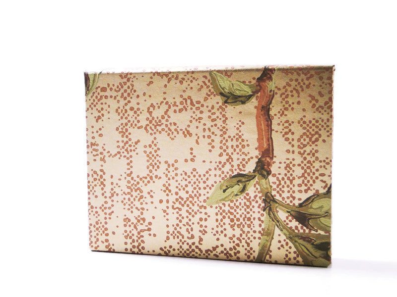 Travel makeup palette for organized makeup collection, gifs for her. Modern floral