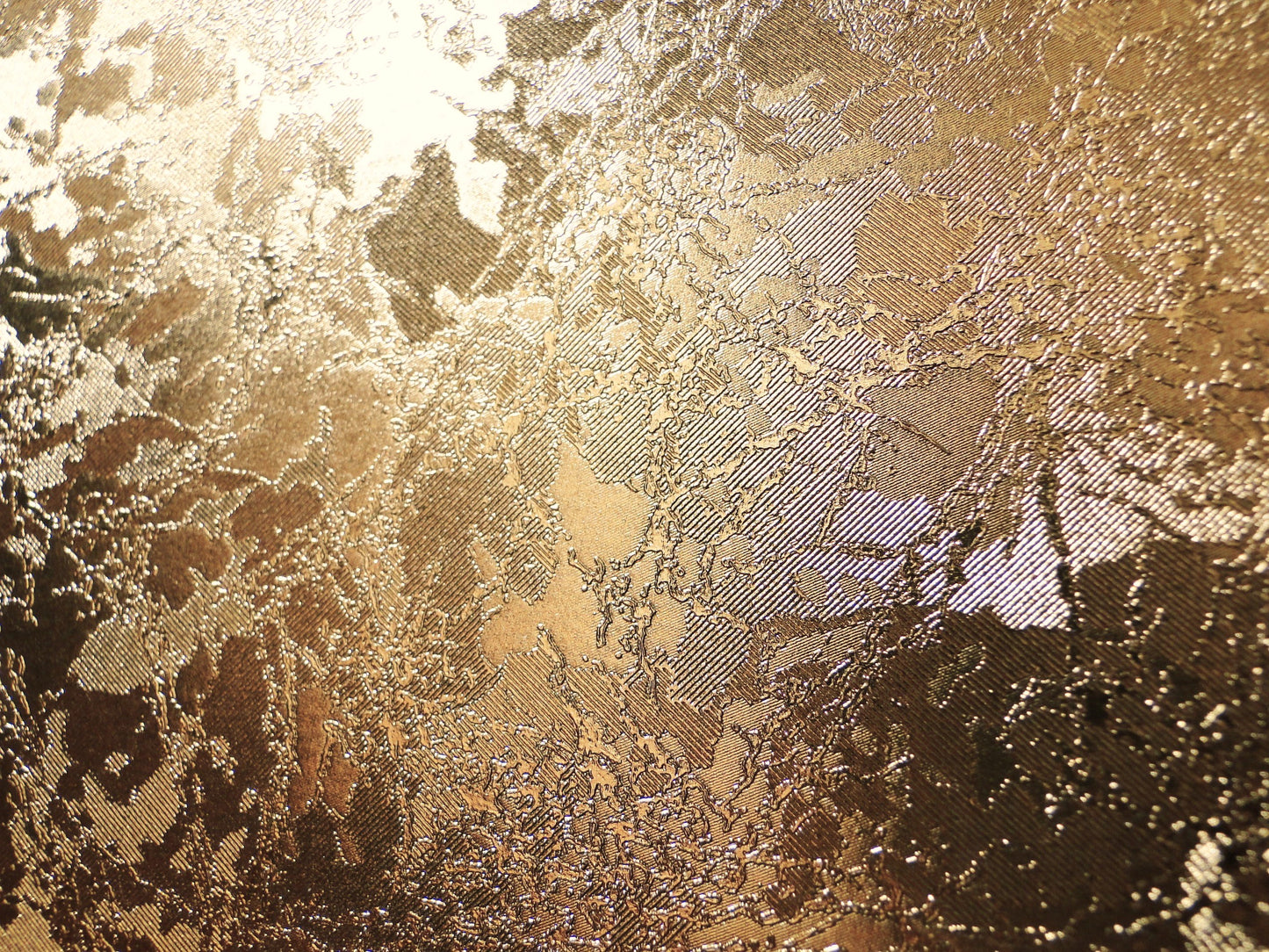 Magnetic shimmery gold empty makeup palette for single pans, gifts for her. Gold Flakes